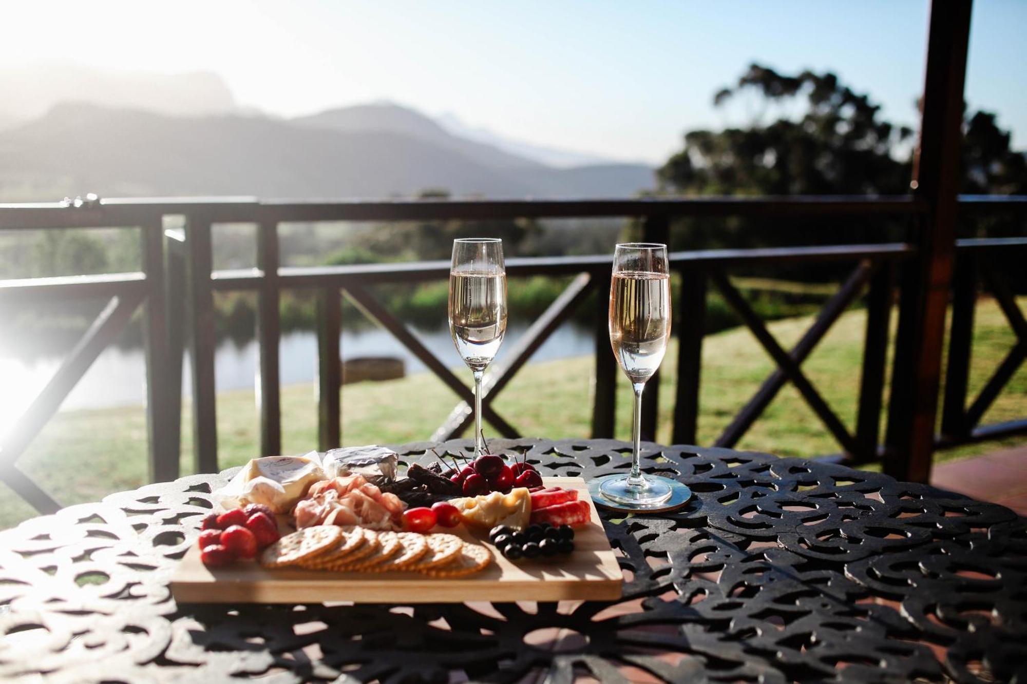 Montmartre Chalets & Venue Franschhoek Exterior photo
