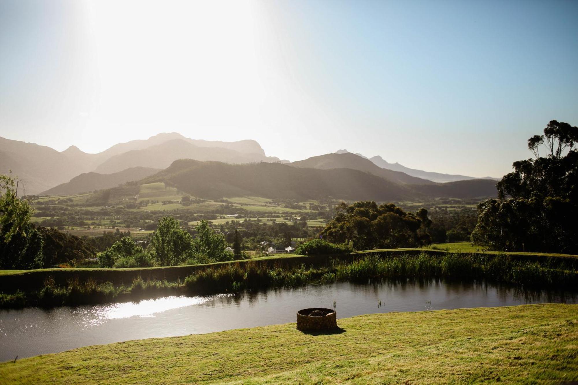 Montmartre Chalets & Venue Franschhoek Exterior photo